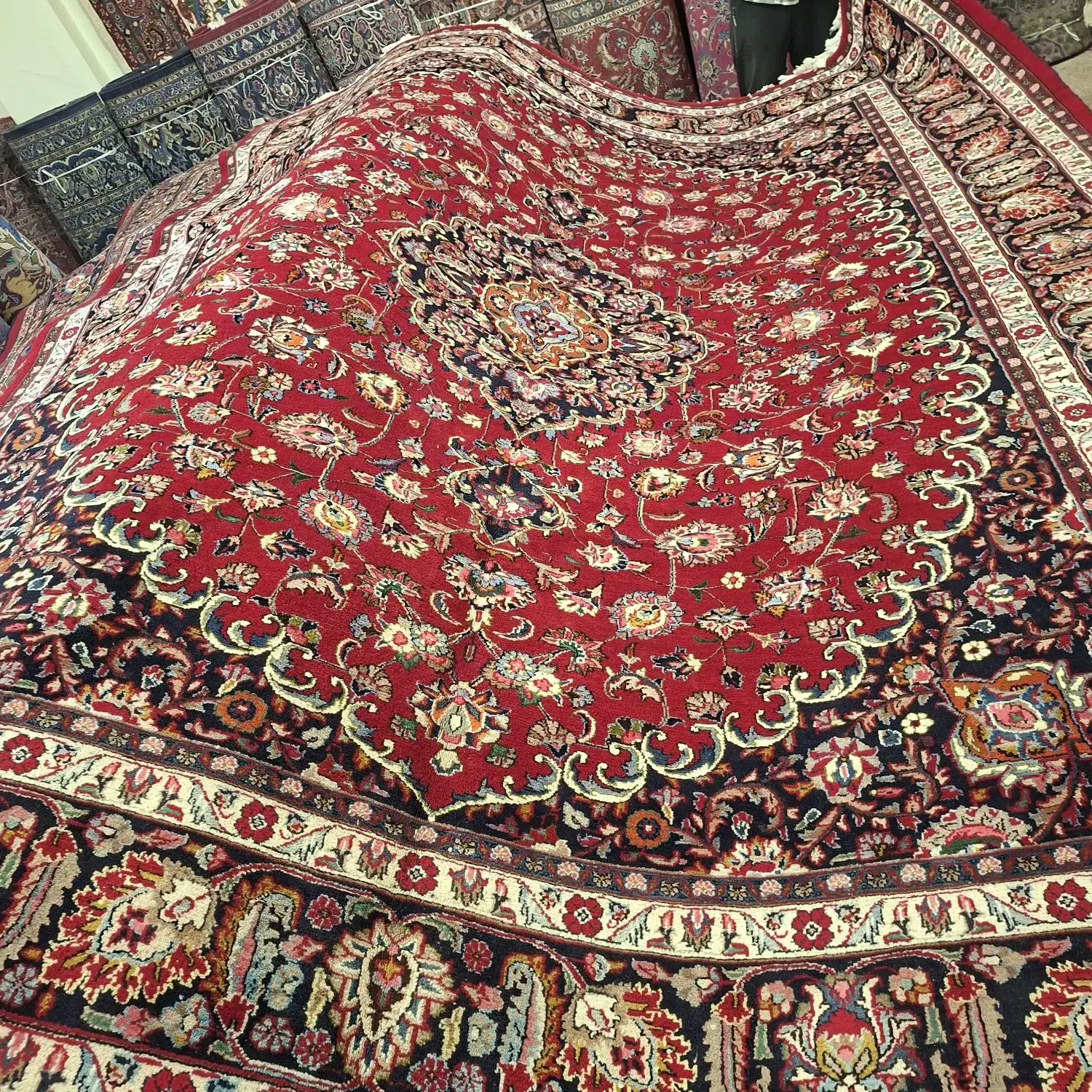 زوج3×4|فرش|مشهد, آیت الله خامنه‌ای|دیوار