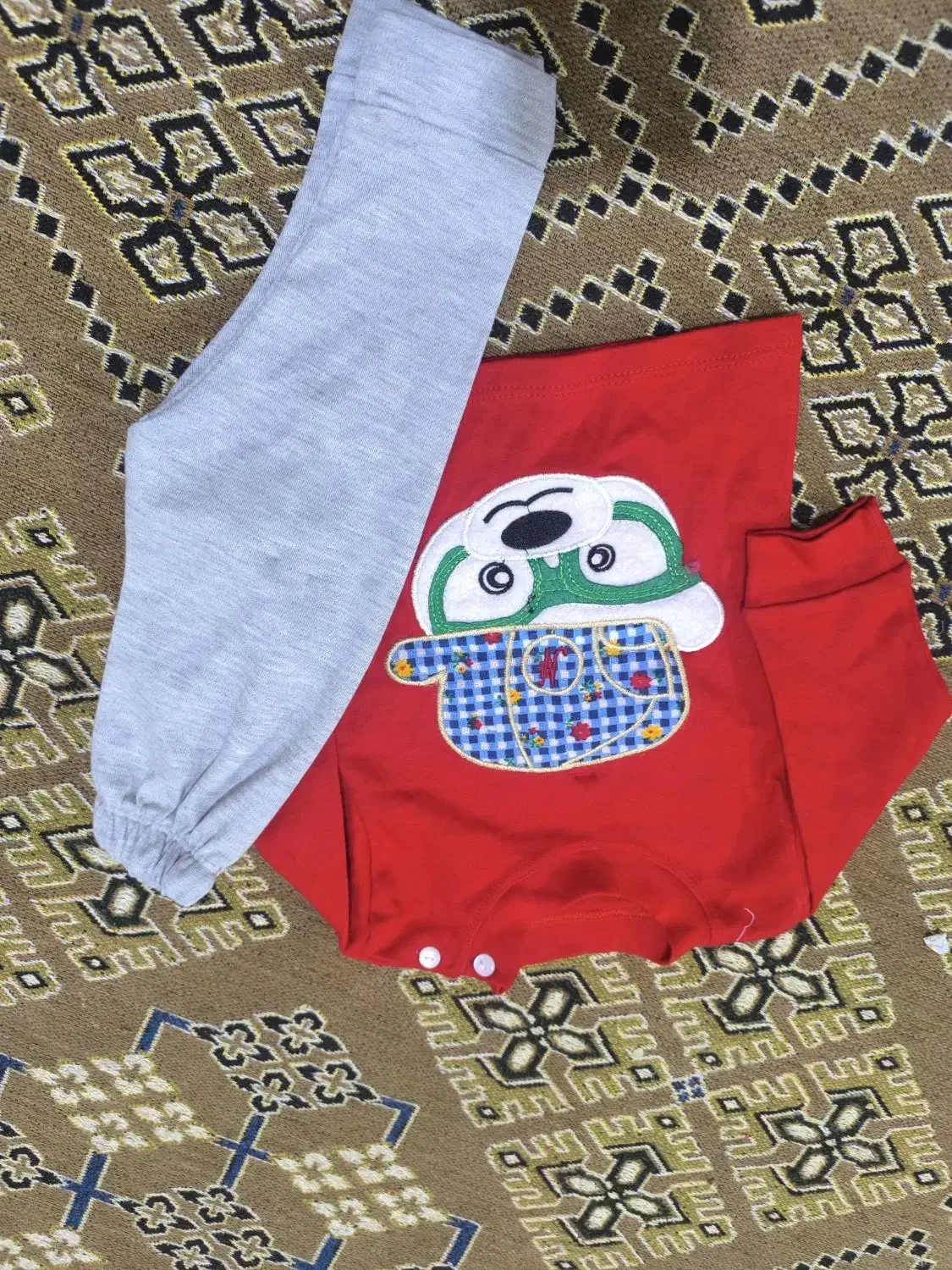 بلوز و شلوار بچگانه|کفش و لباس بچه|سراوان, |دیوار