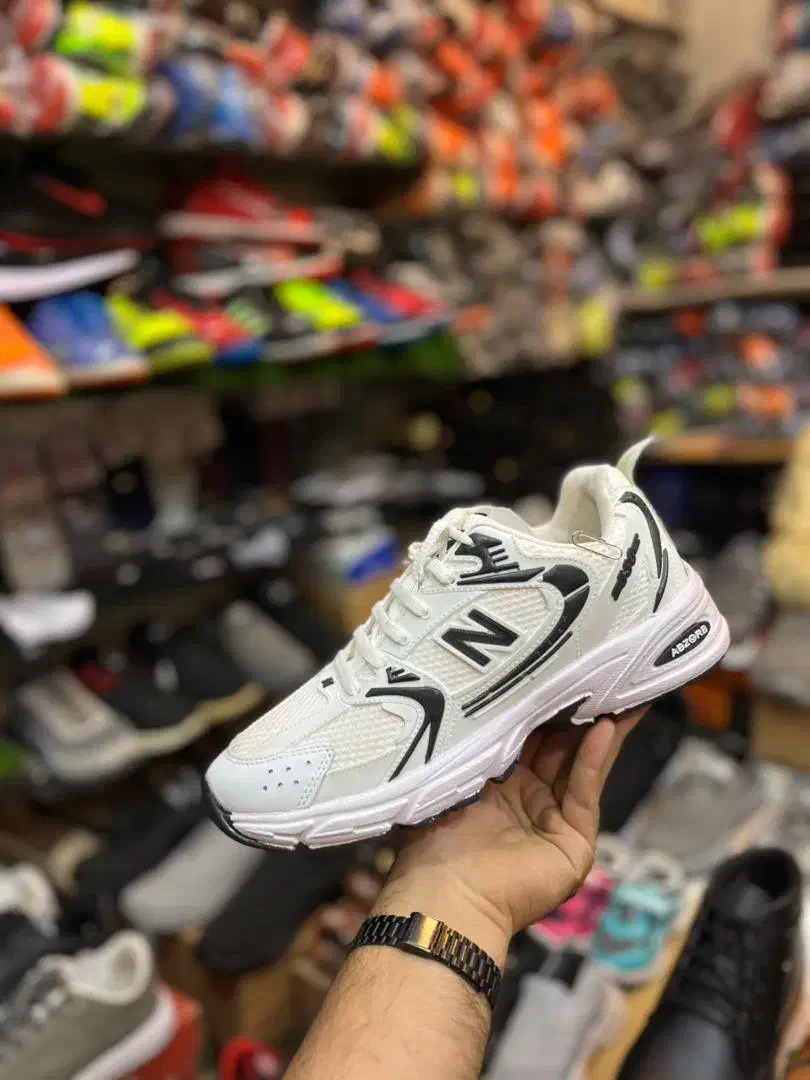 فروش انواع کتونی اسپرت و مجلسی  مردانه و زنانه|کیف، کفش، کمربند|اهواز, کیان اباد|دیوار