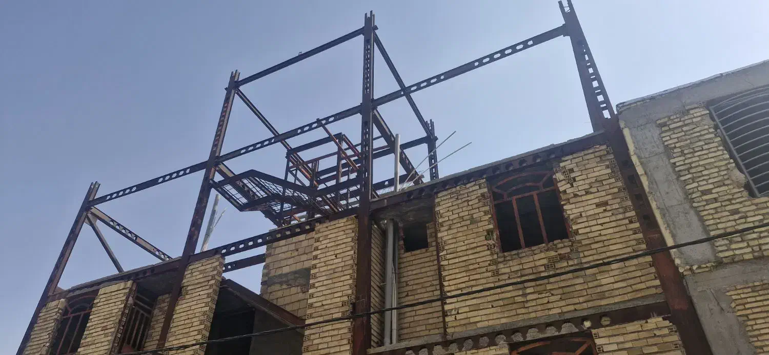 فروش منزل مسکونی نیمه کاره رودان|فروش خانه و ویلا|رودان, |دیوار