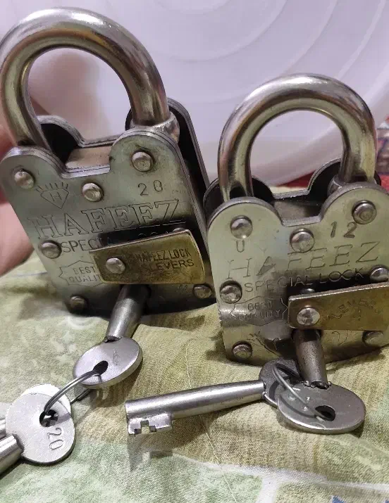 قفل پاکستانی|ابزارآلات|بیرجند, |دیوار