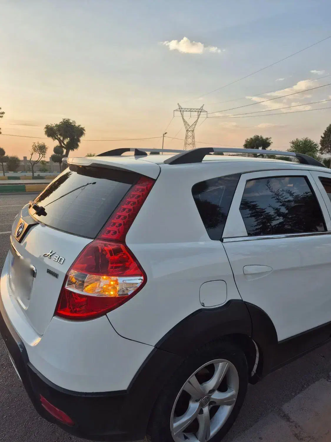 اچ سی کراس H30cross|خودرو سواری و وانت|کرج, فاز ۲ مهرشهر|دیوار