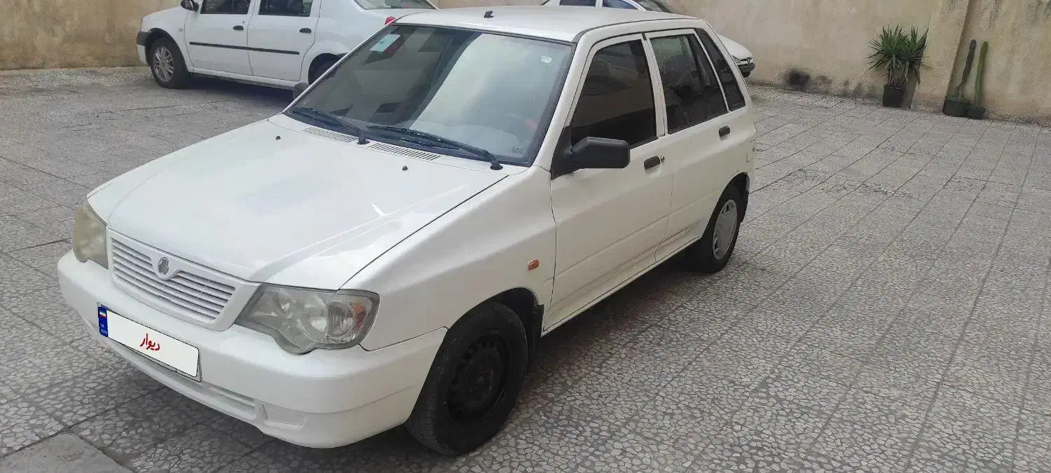 پراید ۱۱۱ سفید مدل ۹۷|خودرو سواری و وانت|رشت, سعدی (تختی)|دیوار