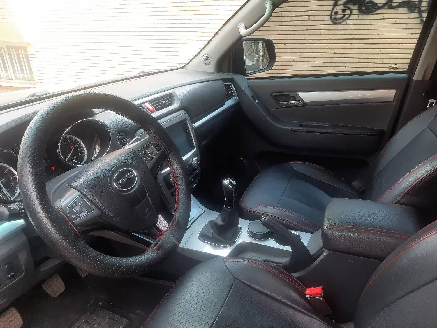 کی ام سی T8|خودرو سواری و وانت|اراک, |دیوار