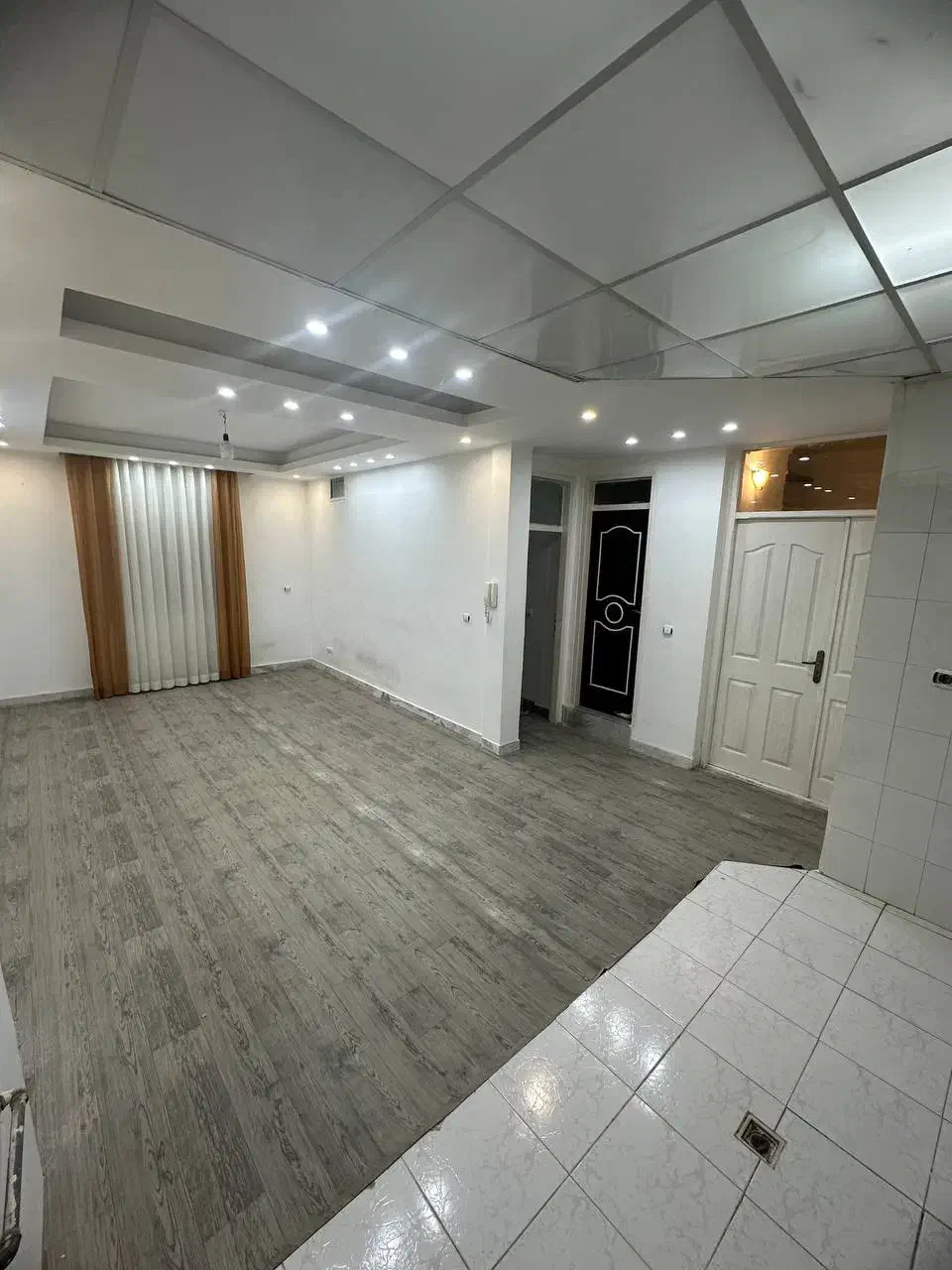 *فروش آپارتمان ۶۵ متری موقعیت عالی، آماده سکونت|فروش آپارتمان|سنندج, |دیوار