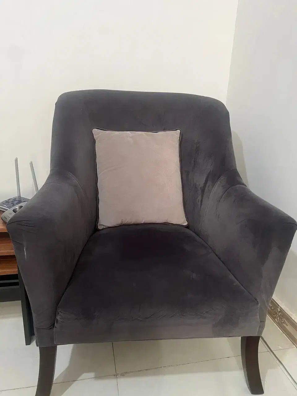 مبل ۷ نفره|مبلمان خانگی و میز عسلی|رشت, کوی مهر|دیوار