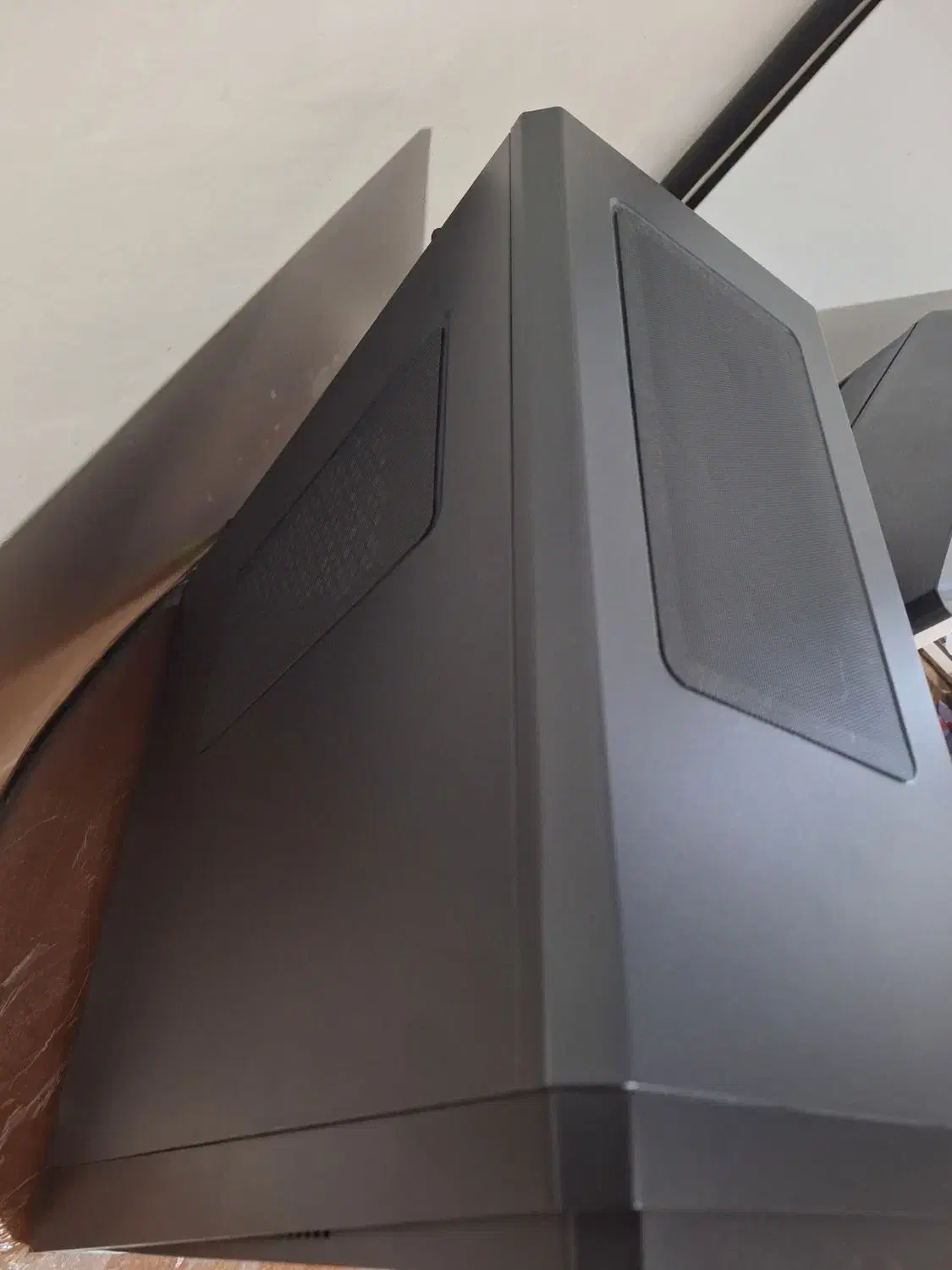 کامپیوتر قدرتمند خانگی / اداری با قطعات به‌روز|رایانه رومیزی|فردیس, نگارستان|دیوار