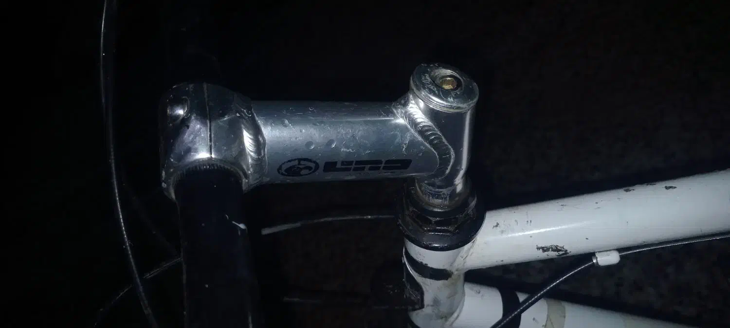 دوچرخه 26 آساک تازه خریدم|دوچرخه، اسکیت، اسکوتر|اهواز, کوی مندلی(سه راه خرمشهر)|دیوار