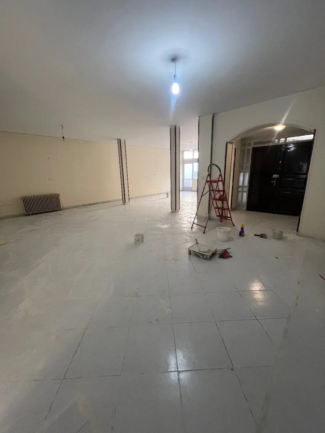 ۲۴۰ متر ۳ خوابه توانیر پارک ساعی