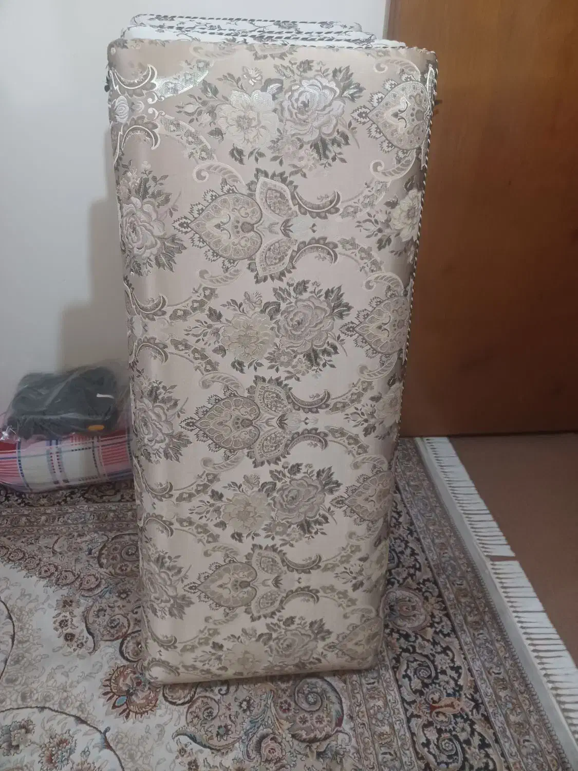 پشتی|پشتی|شوشتر, |دیوار