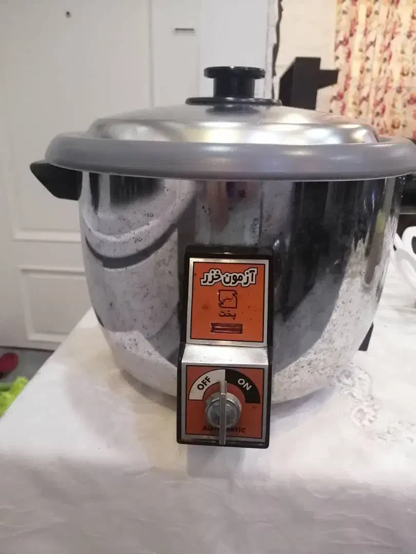 پلوپز پارس خزرکاملا سالم بی خطو خش10نفره فروش فوری|ظروف پختوپز|کیش, |دیوار