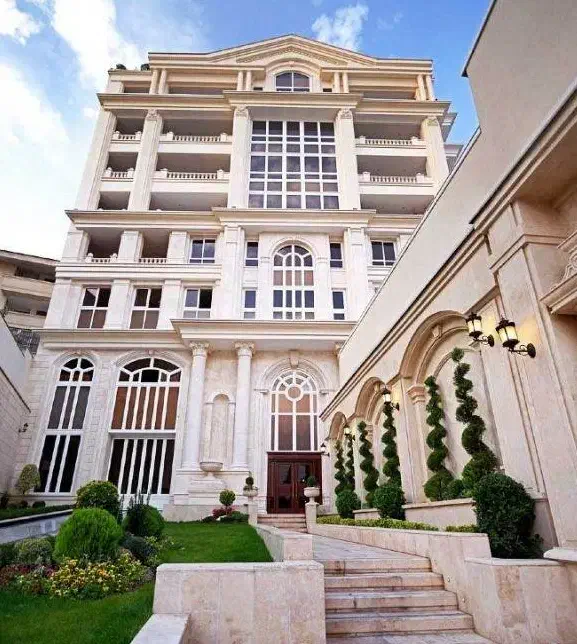 استخدام فوری نگهبانی و کارگری افغان*(خوابگاه غذا)|استخدام سرایداری و نظافت|تهران, نارمک|دیوار