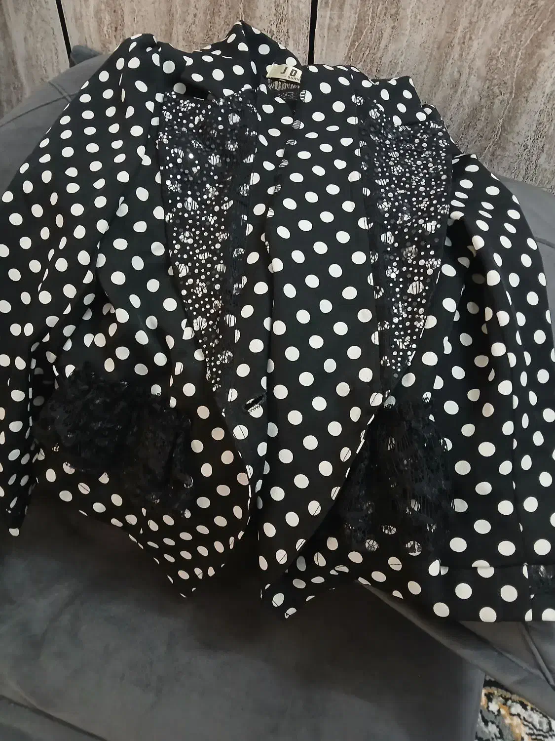 لباس درحد نو|لباس|میان ولایت, |دیوار