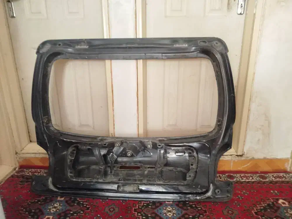 درب عقب صندوق هاچ بک ۲۰۶ تیپ۲|قطعات یدکی و لوازم جانبی|تبریز, |دیوار