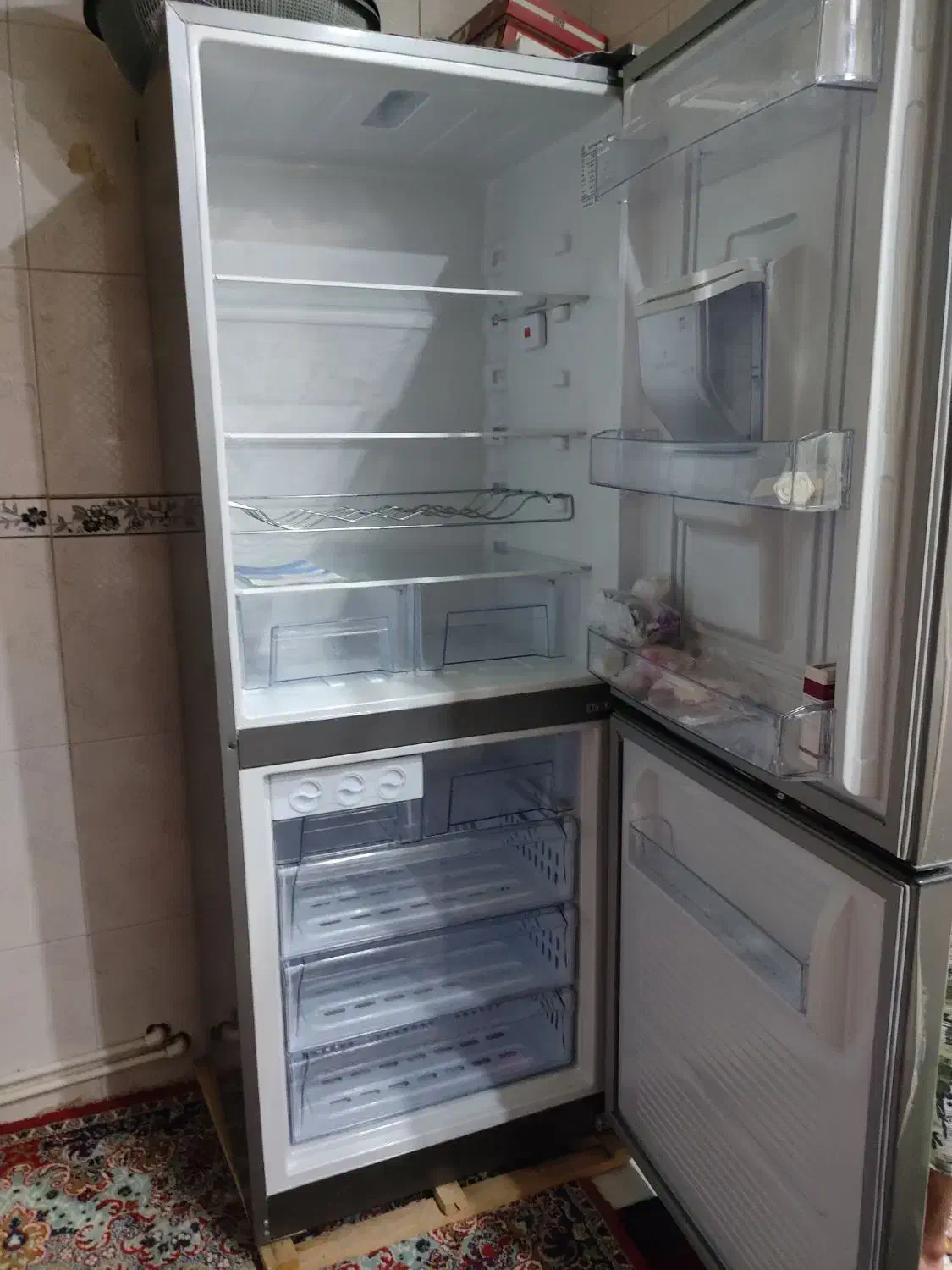 یخچال درحدنو|یخچال و فریزر|قم, دروازه ری|دیوار