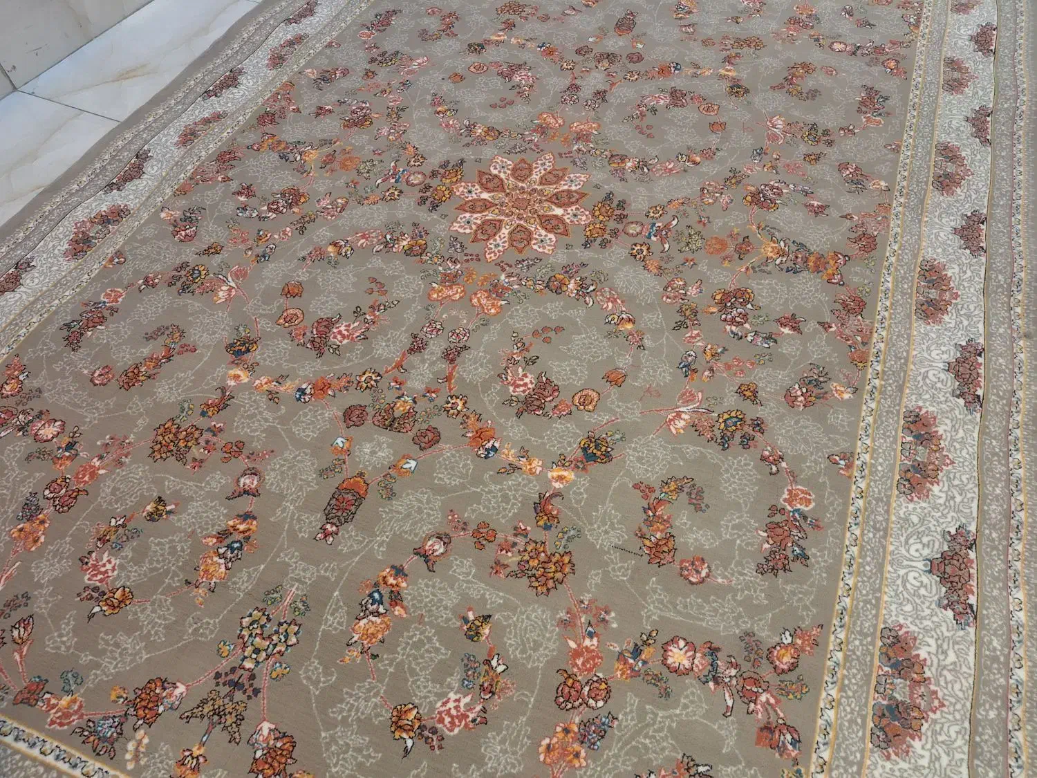 دوتخته فرش ۶متری ۷۰۰شانه مخصوص جهیزیه|فرش|تهران, شهرک استقلال|دیوار