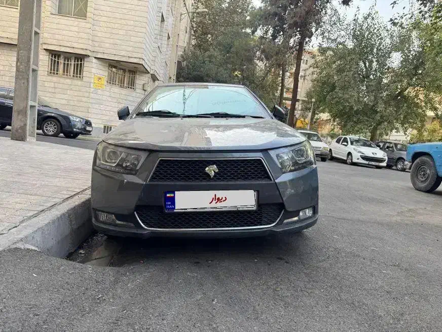 دنا پلاس دنده ای خاکستری متالیک|خودرو سواری و وانت|تهران, نازیآباد|دیوار