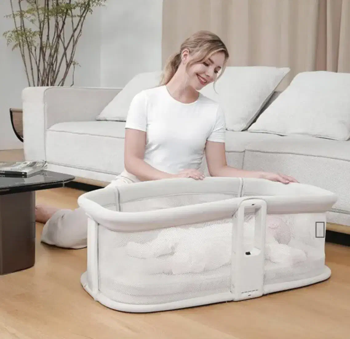 گهواره برقی و تخت کنار مادر ماستلا|تخت و صندلی بچه|مشهد, عبادی|دیوار