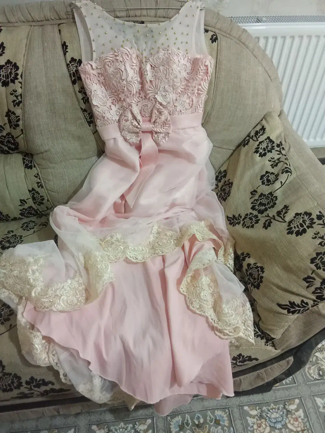 تعدادی لباس مجلسی فروشی|لباس|گلبهار, شهر جدید گلبهار|دیوار