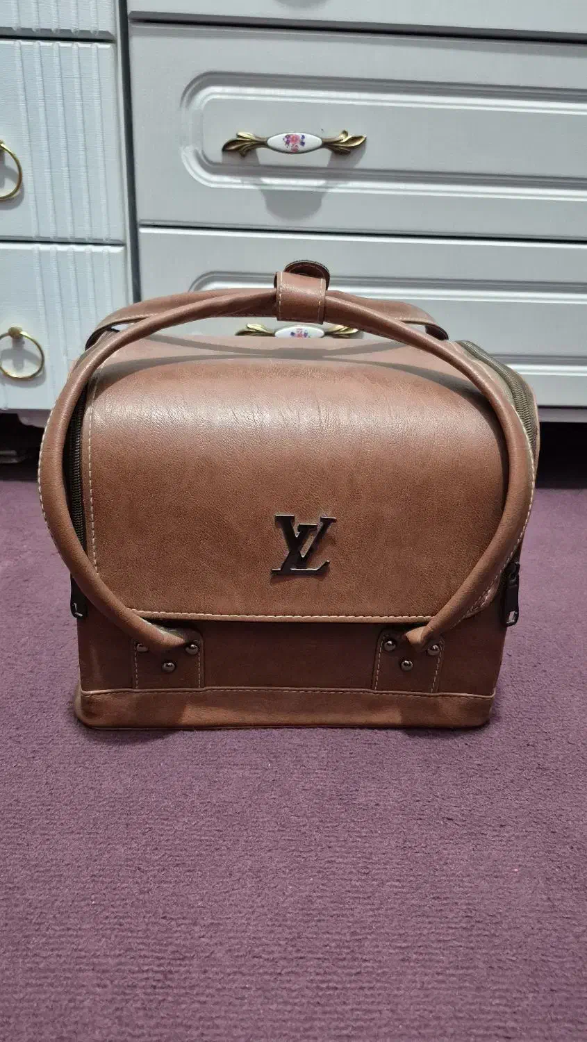 کیف مژه ناخن کاملا سالم و نومیباشد|کیف، کفش، کمربند|ورامین, ورامین|دیوار