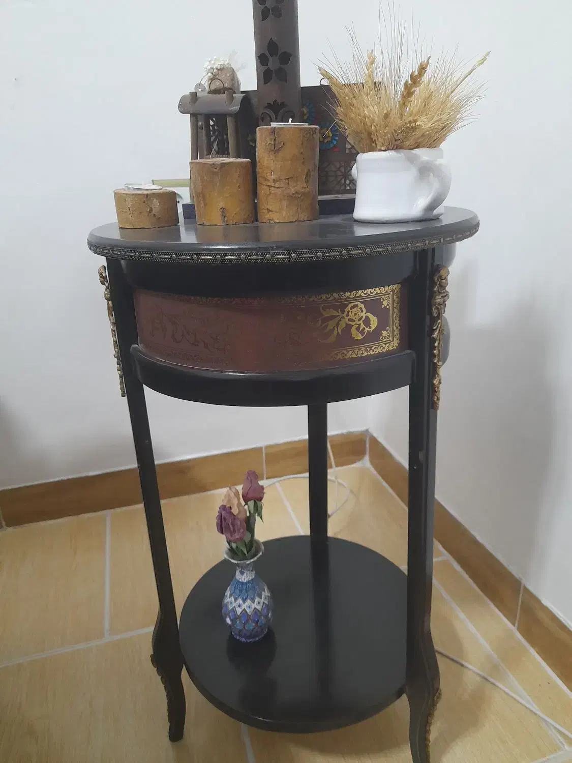 میزتلفن|میز تلفن|رشت, کوی فکوری|دیوار