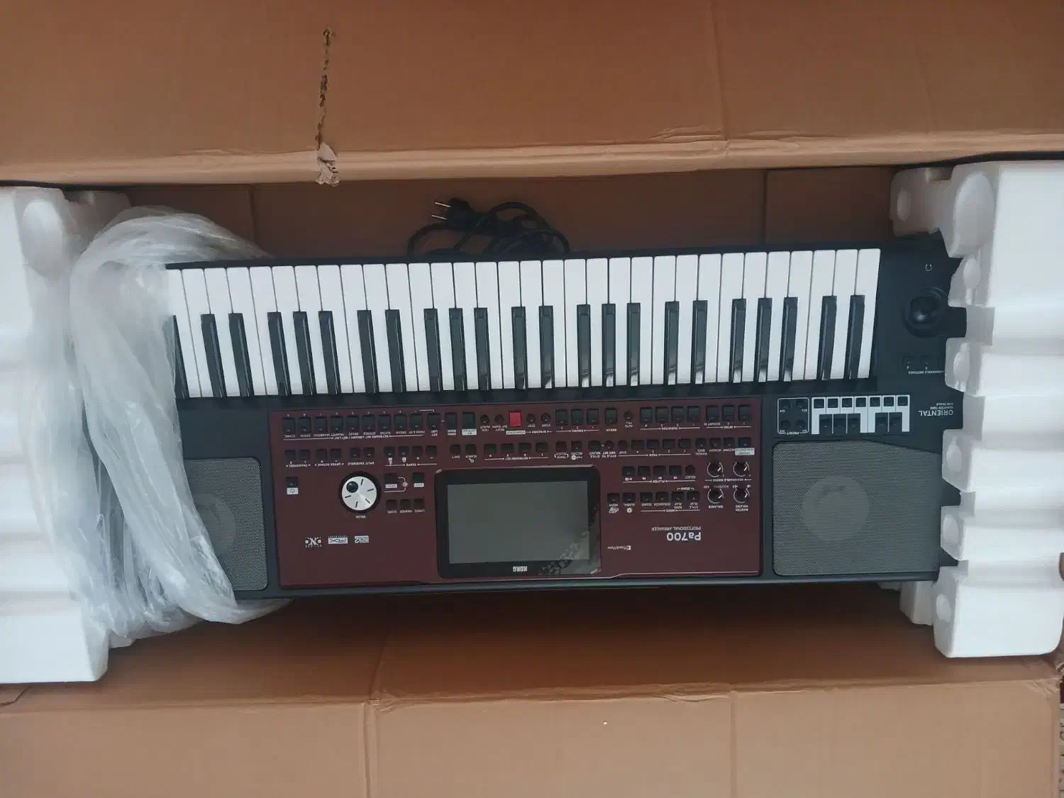 ارگpa700شرکتی با کارت sdدرحدصفر|پیانو، کیبورد، آکاردئون|نجف‌آباد, شیخ آباد|دیوار