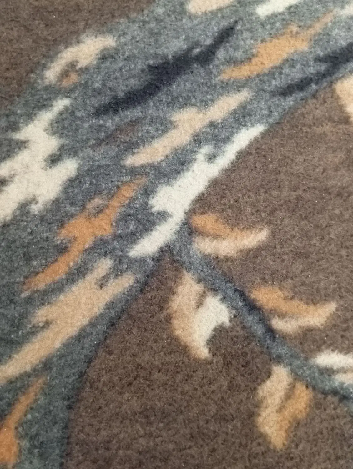 پتو گم شده|اشیا|یامچی, |دیوار