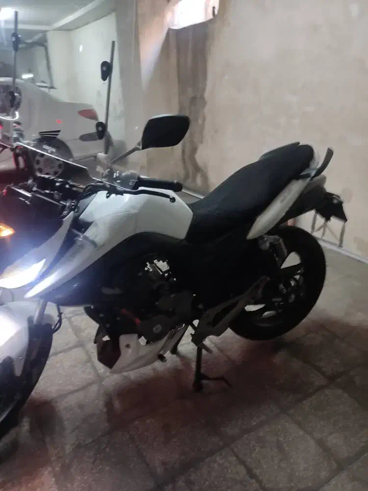 موتور زونتس|موتورسیکلت|ری, شهید غیوری (ابن باویه)|دیوار