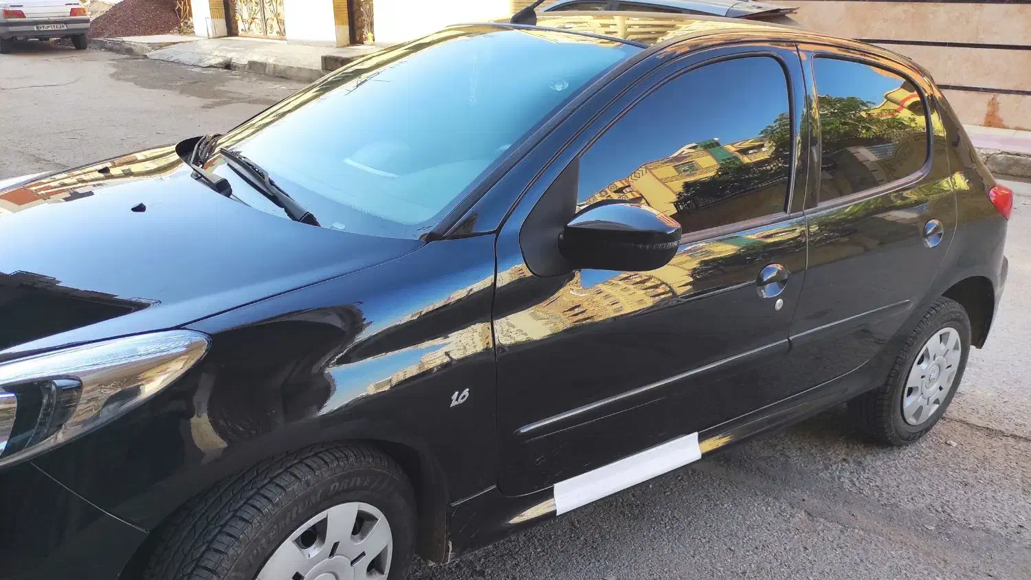 207مشکی 1402|خودرو سواری و وانت|بندرعباس, |دیوار