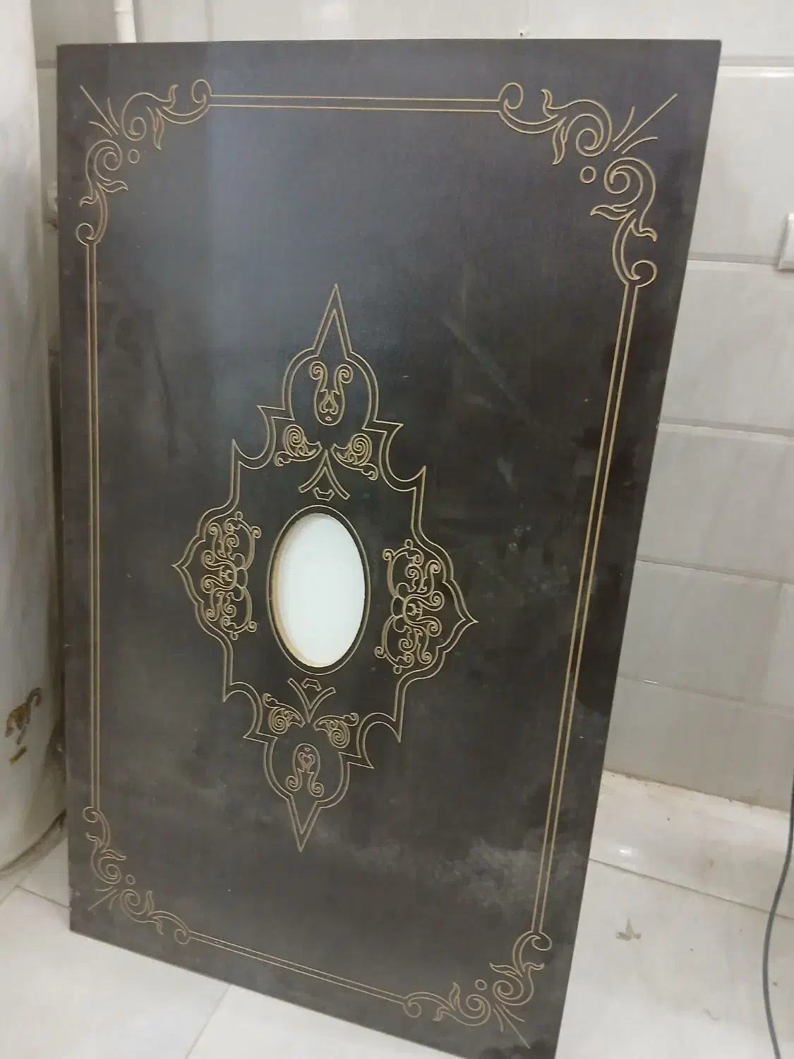 میزن نهار خوری ۶نفره بدونه صندلی|میز و صندلی غذاخوری|میبد, |دیوار