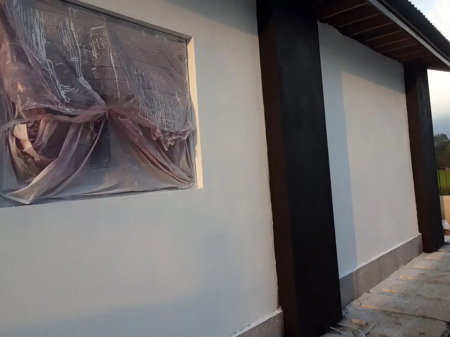 نقاشی نما.اجرایی اتشکده. نما سیمانی|خدمات پیشه و مهارت|آستانه اشرفیه, |دیوار