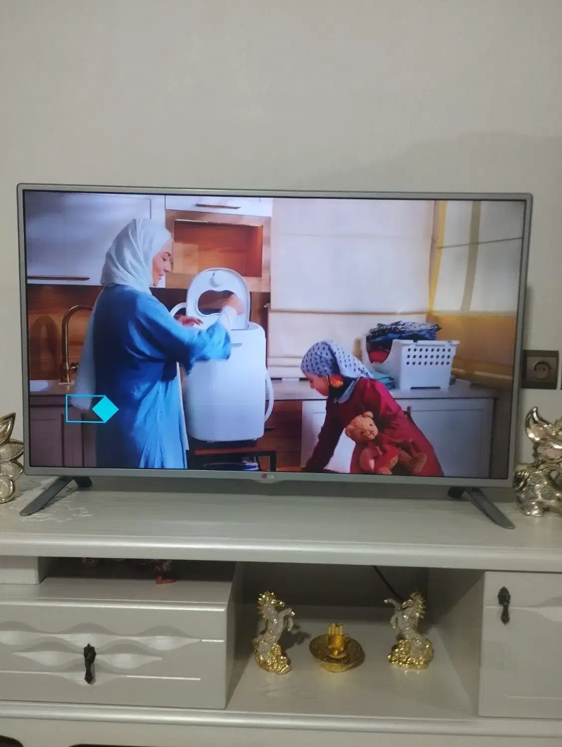 تلویزیون LG 42|تلویزیون و پروژکتور|میاندوآب, |دیوار