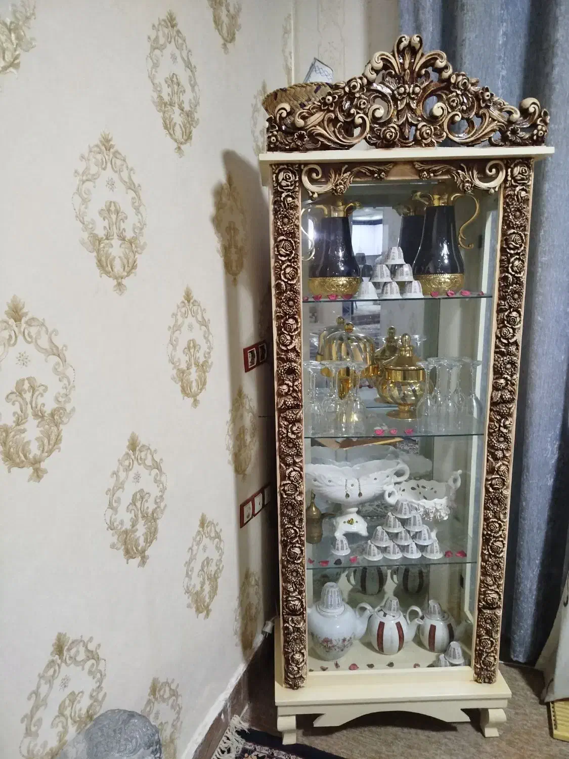 بوفه|بوفه، ویترین، کنسول|خرمشهر, |دیوار