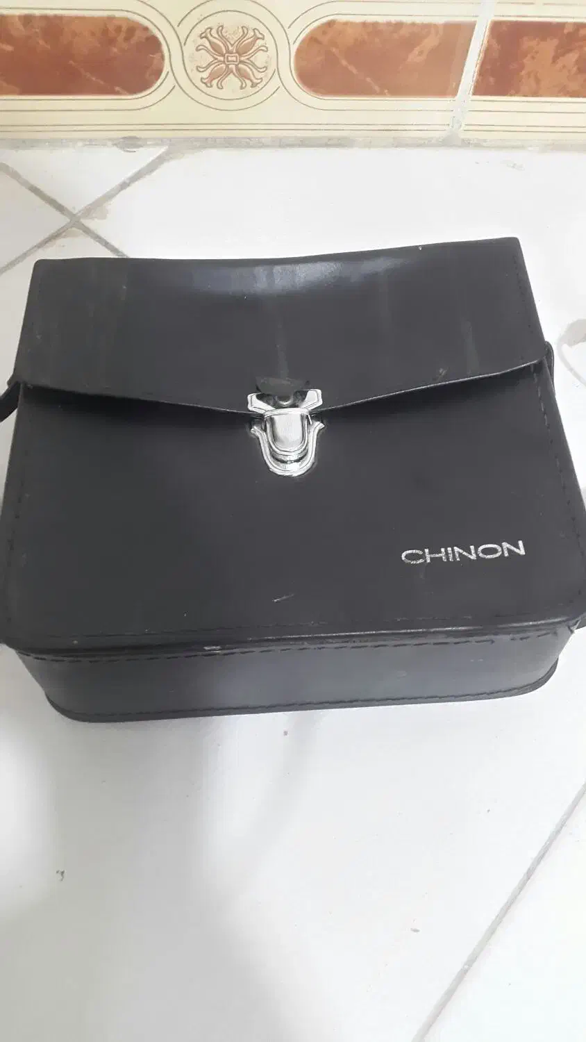 یک دوربین عکاسی قدیمی|دوربین عکاسی و فیلم‌برداری|نسیم‌شهر, |دیوار