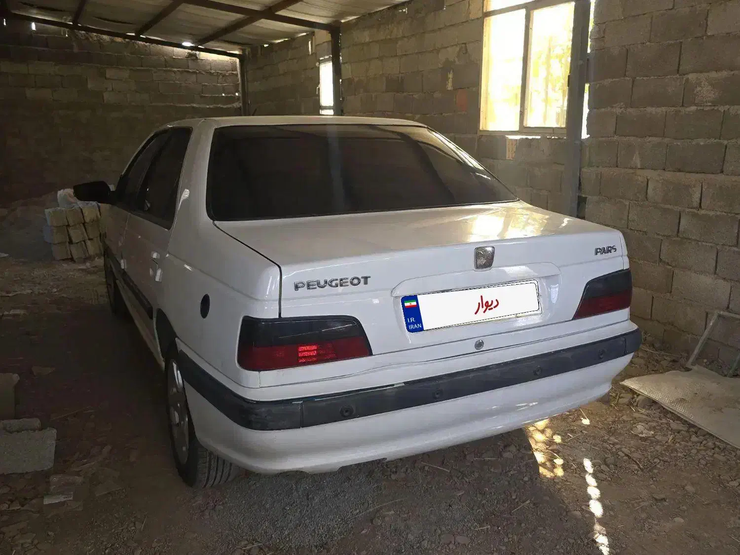 پژو پرشیا پارس سال مدل ۹۴|خودرو سواری و وانت|هشتگرد, ینگی امام|دیوار