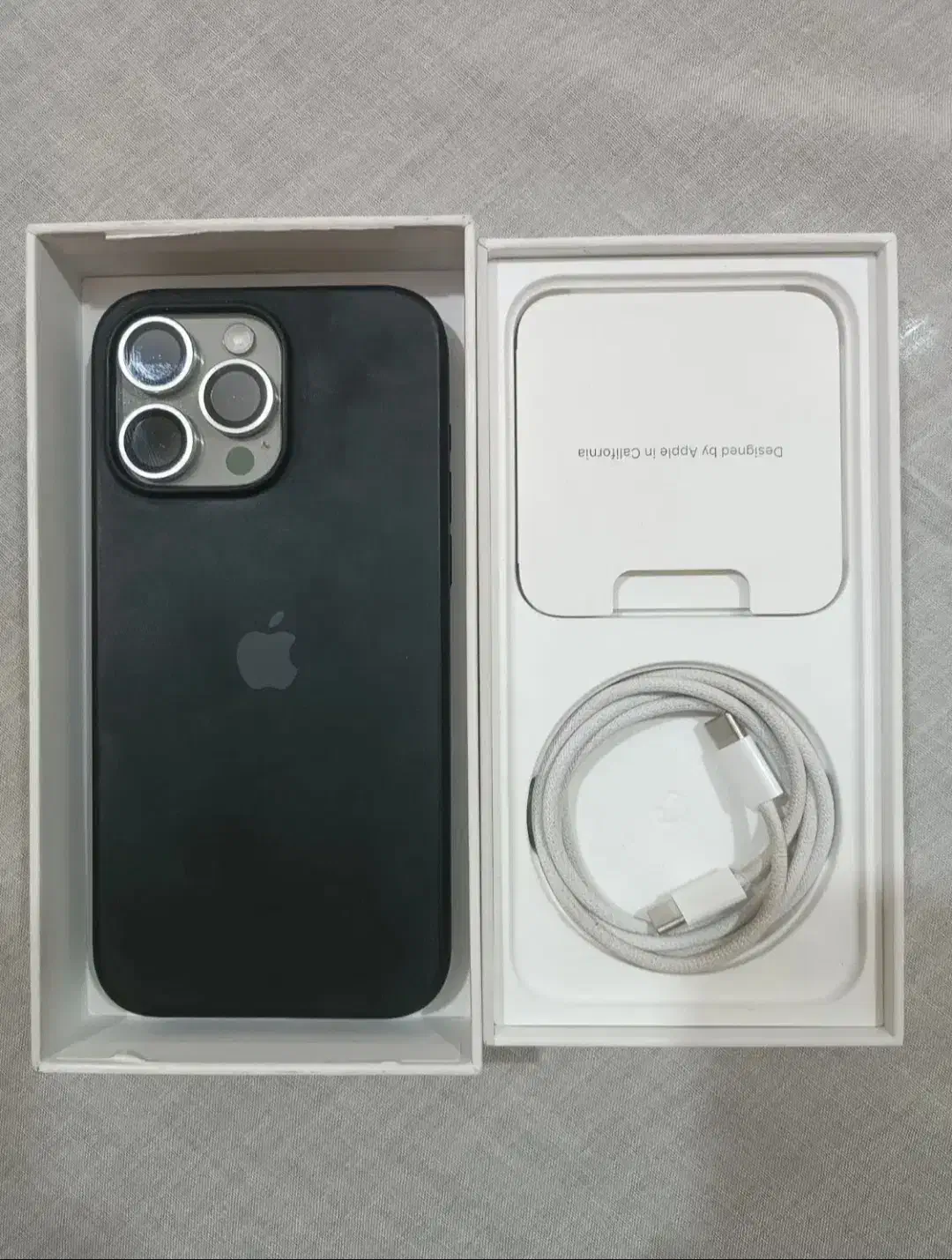 Iphone 15 Pro Max (ZAA)|موبایل|میانه, |دیوار