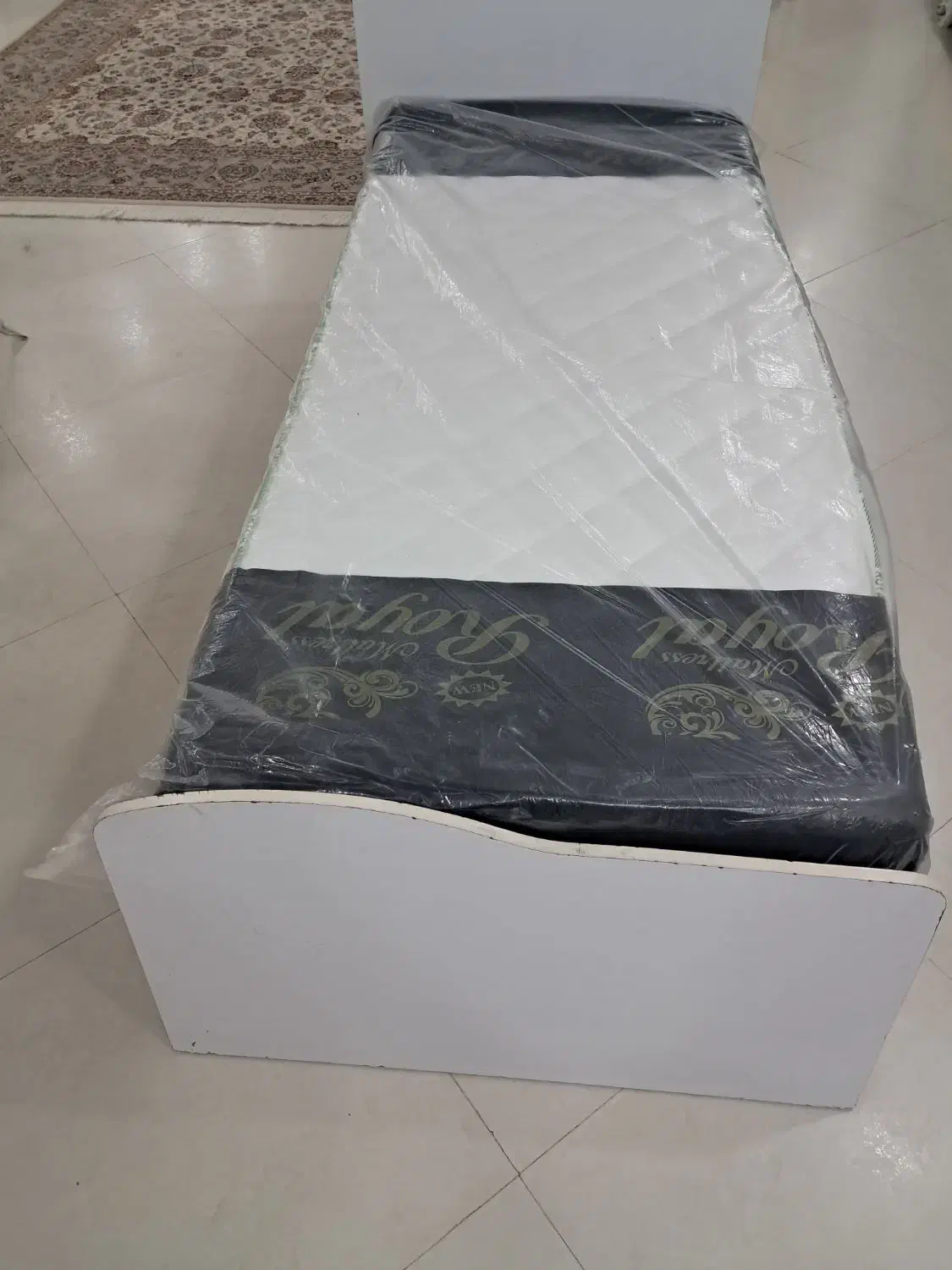 تخت و کمد نوجوانی|تخت و سرویس خواب|ملایر, |دیوار