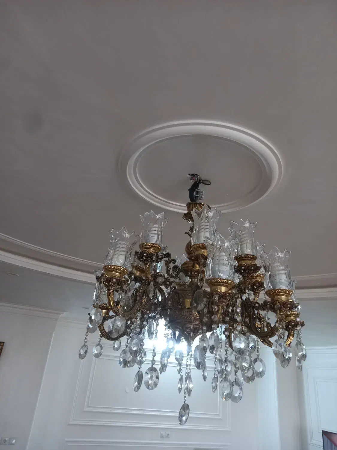 لوستر ۸شاخه|لوستر و چراغ آویز|بروجرد, |دیوار