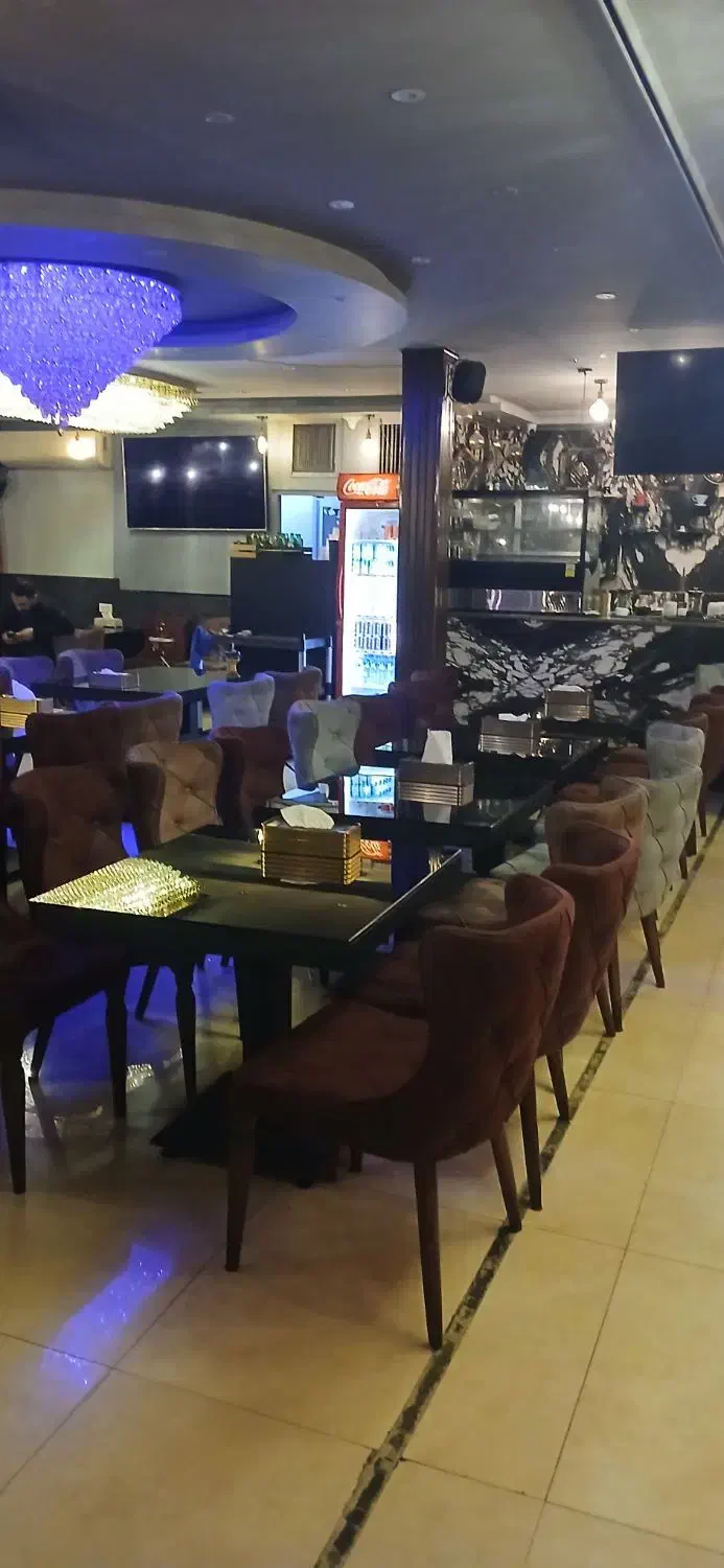 کافه رستوران|اجارهٔ مغازه و غرفه|تهران, فدک|دیوار