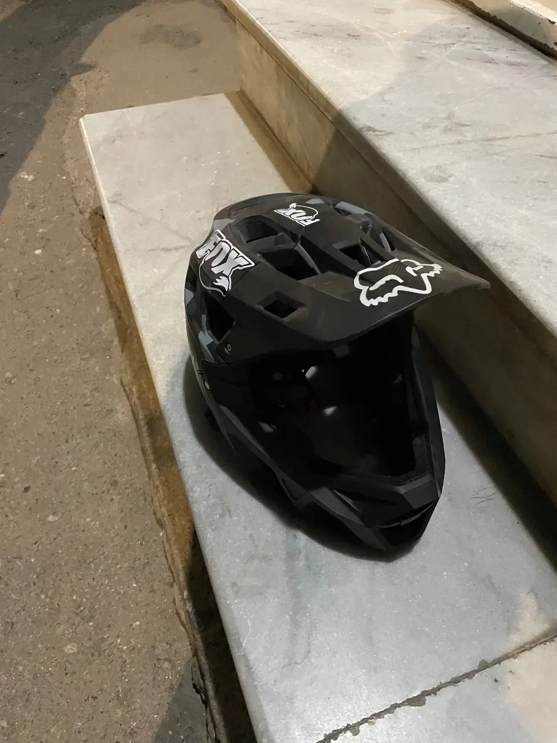 کلاه دانهیل فاکس|دوچرخه، اسکیت، اسکوتر|بوکان, |دیوار