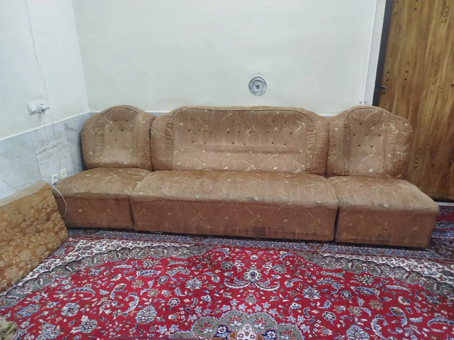 مبل مناسب برا محل کار و منزل|مبلمان خانگی و میز عسلی|داراب, |دیوار