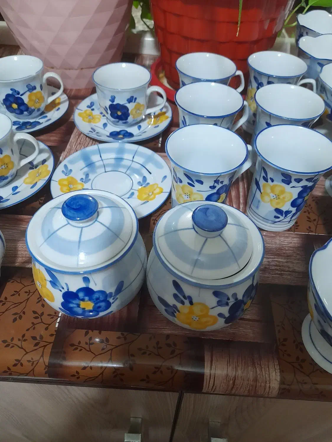 چینی گل پنبه ای|ظروف سرو و پذیرایی|خمینی‌شهر, |دیوار