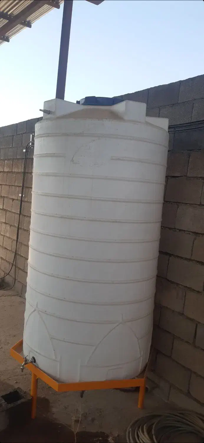 مخزن آب 2000 لیتری ایستاده|مصالح و تجهیزات ساختمان|دزفول, |دیوار