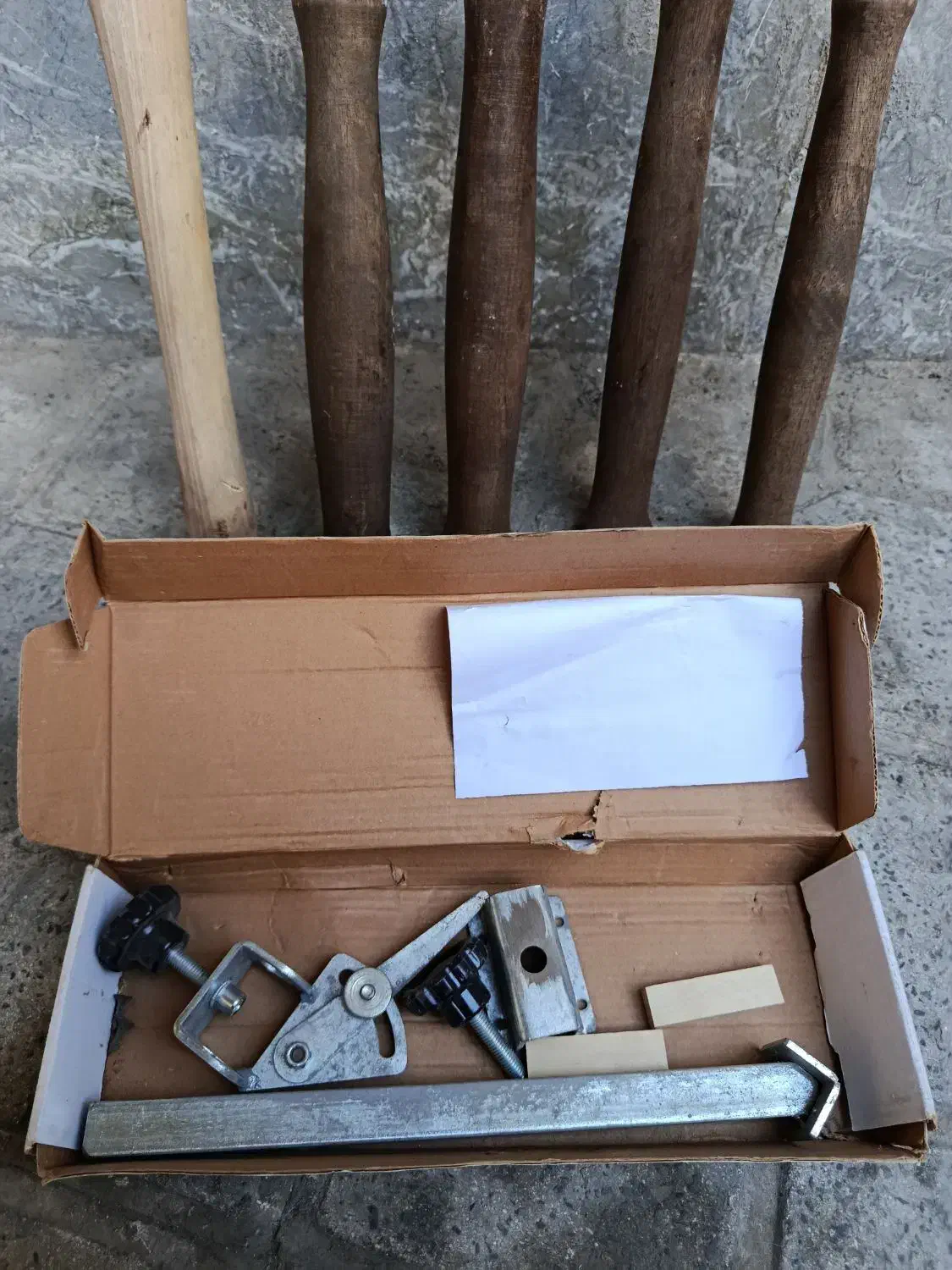 مغار خراطی|ابزارآلات|فردوسیه, |دیوار