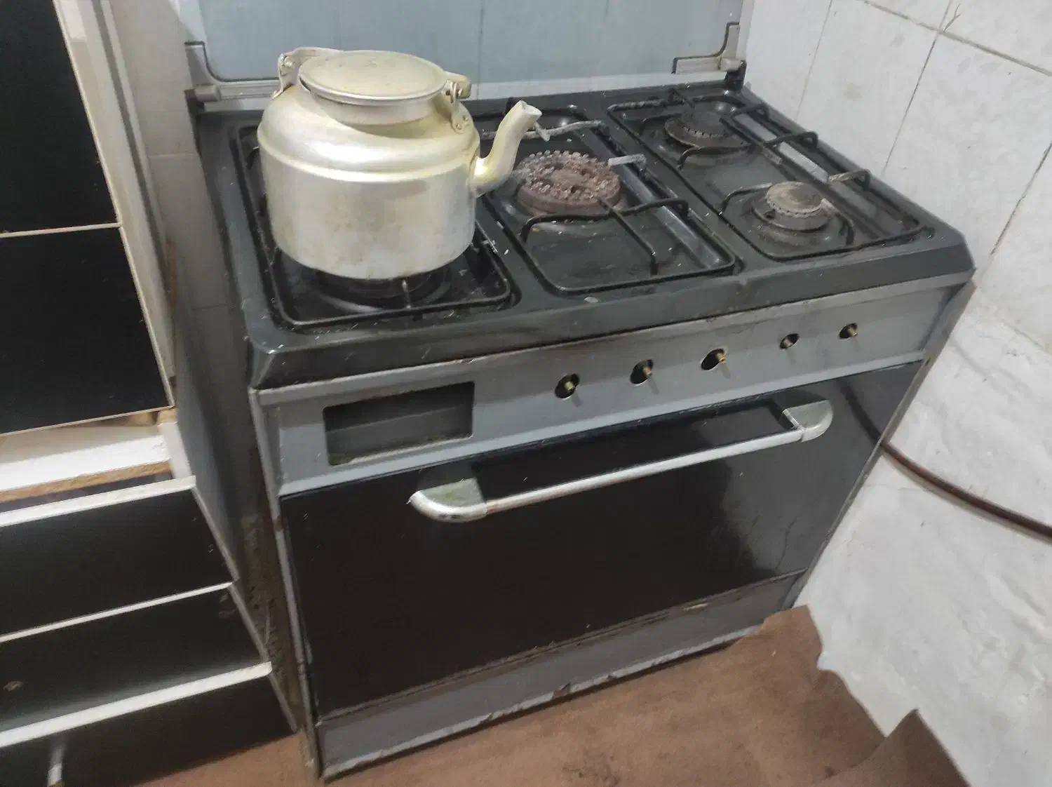 گاز طرح فر مبل ۶نفره وپنج تا کشو جنس ام دی اف|اجاق گاز و لوازم برقی پختوپز|کردکوی, |دیوار