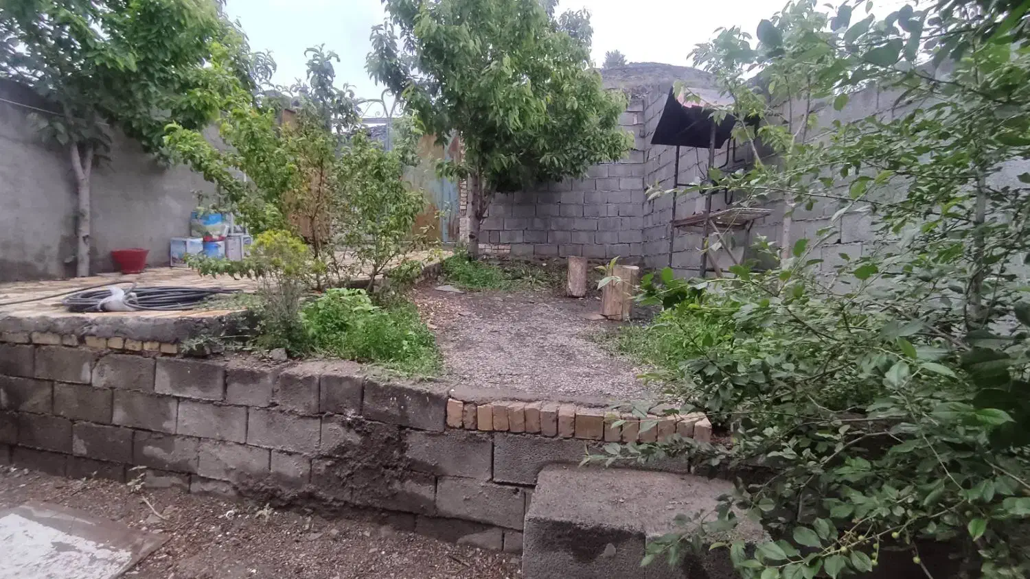 باغ ویلا اجاره ای|اجارهٔ کوتاهمدت ویلا و باغ|طرقبه, |دیوار