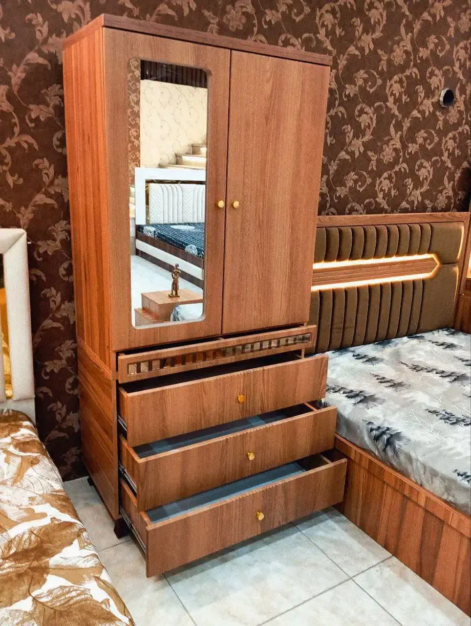 کمد همه سایز و رنگ|جاکفشی، کمد، دراور|قم, زاویه|دیوار