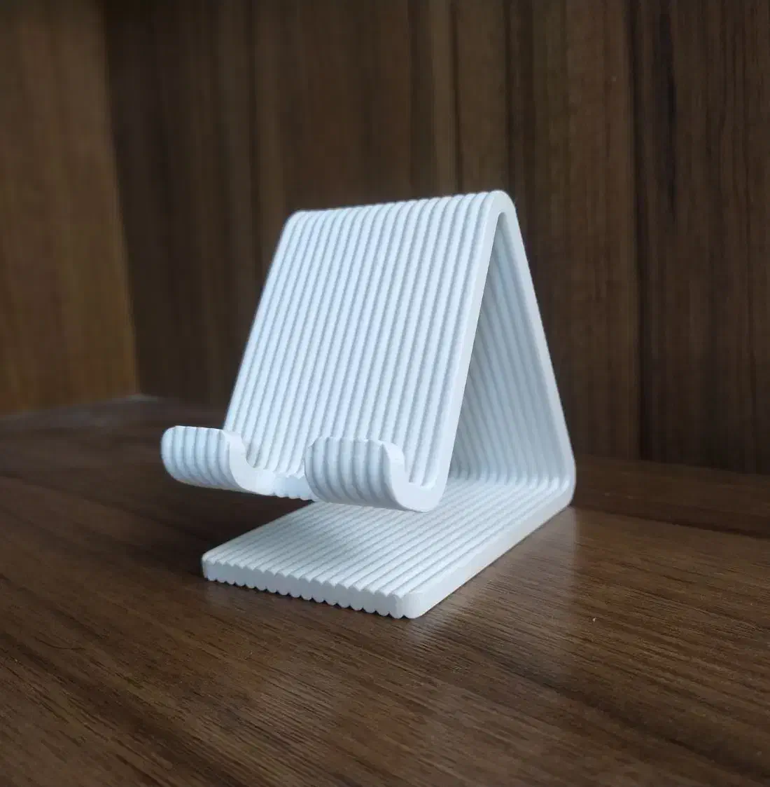 نگهدارنده موبایل برند Meta3D|لوازم جانبی موبایل و تبلت|قم, انسجام|دیوار