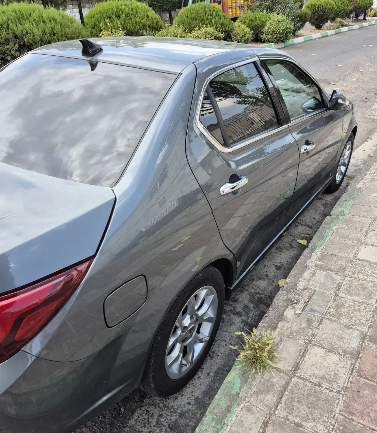 فروش خودرو دنا پلاس توربو|خودرو سواری و وانت|رشت, منظریه|دیوار