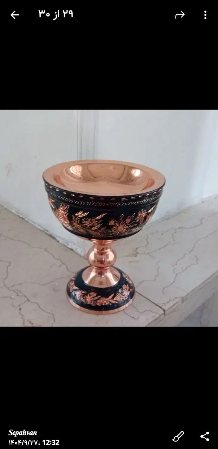 سنگ اسیاب مسی الماس تراش|کلکسیون اشیاء عتیقه|بروجرد, |دیوار